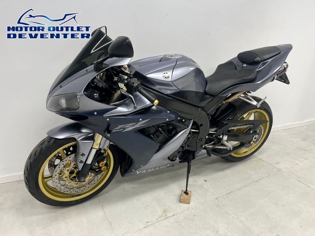 yamaha - yzf-r1
