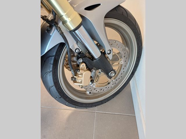 honda - cb-600-f-hornet