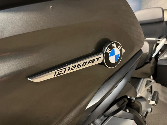 bmw - r-1250-rt