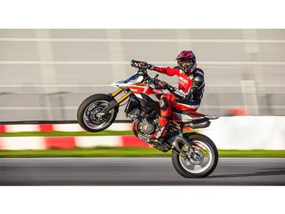 DUCATI HYPERMOTARD V2 SP  – foto 3