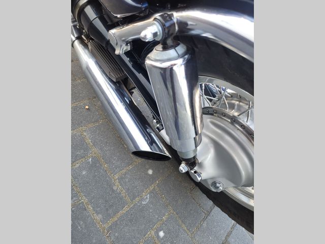 suzuki - vs-800-intruder