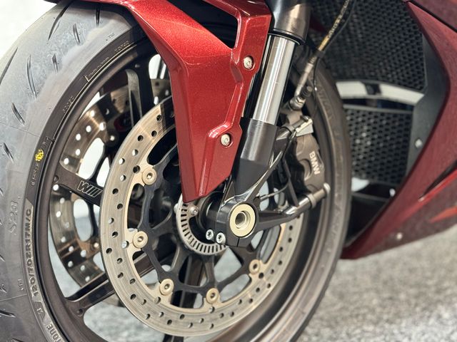 bmw - s-1000-rr