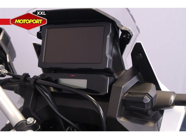 honda - crf-1100-l-africa-twin