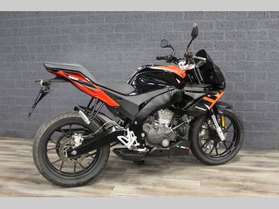 APRILIA TUONO 125 – foto 4