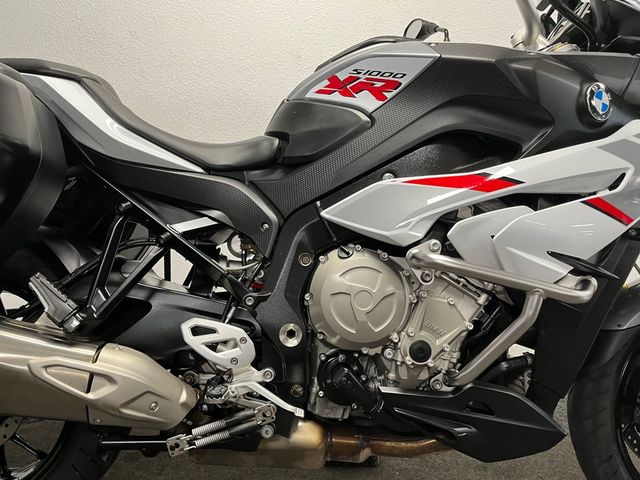 bmw - s-1000-xr
