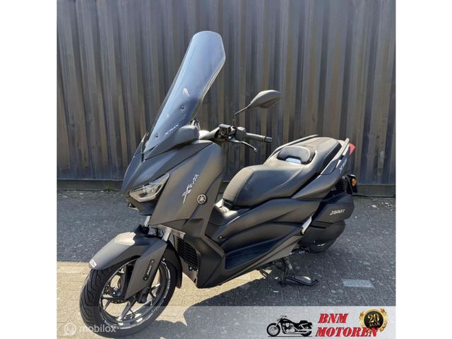 yamaha - x-max-300-abs
