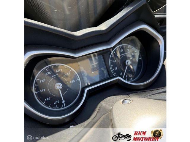 yamaha - x-max-300-abs