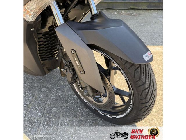 yamaha - x-max-300-abs