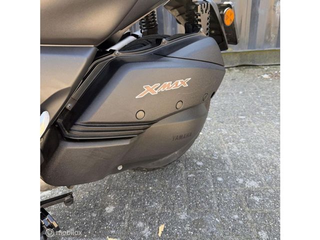 yamaha - x-max-300-abs