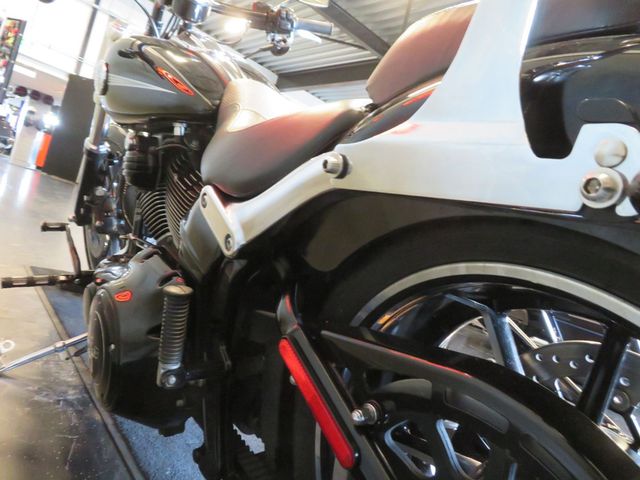 harley-davidson - breakout-fxsb