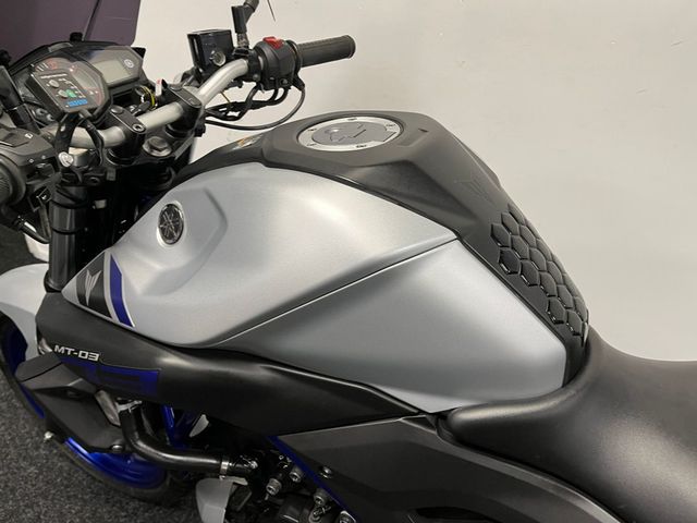 yamaha - mt-03