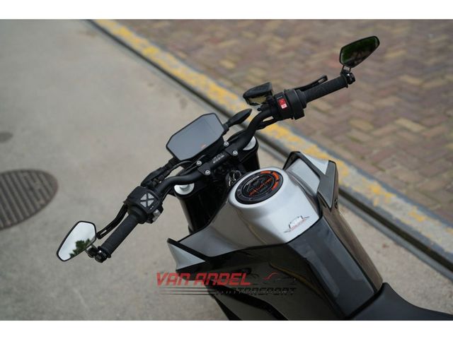 ktm - 790-duke-l