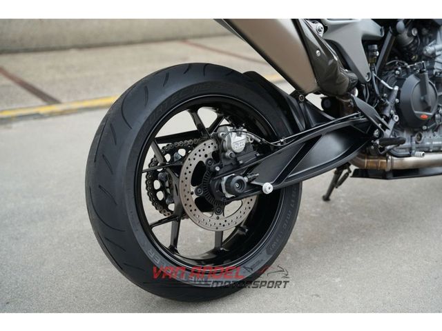 ktm - 790-duke-l