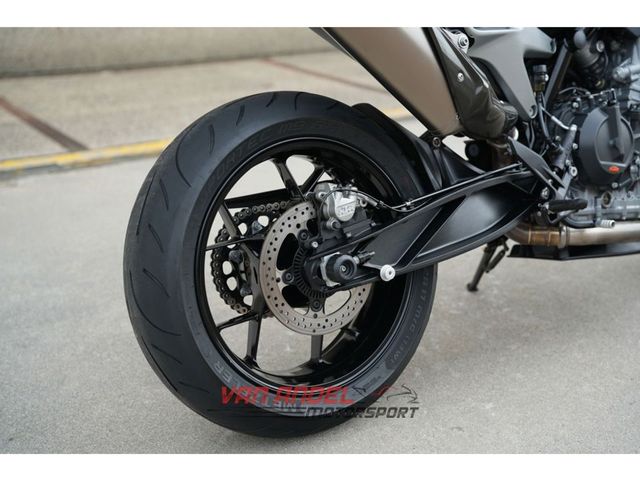 ktm - 790-duke-l