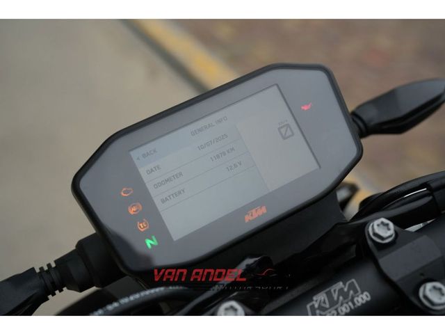 ktm - 790-duke-l
