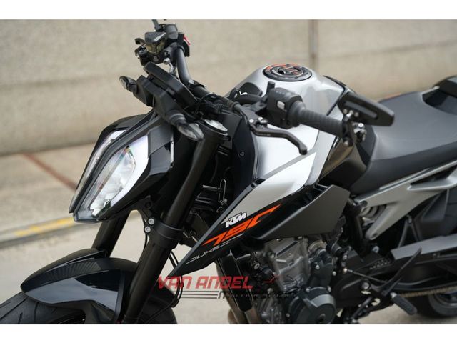 ktm - 790-duke-l