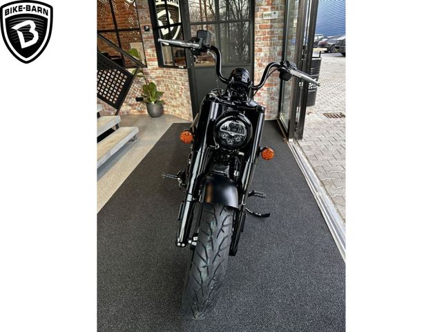 indian - chief-bobber-dark-horse