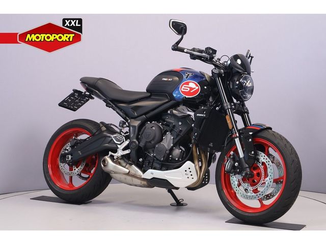 triumph - trident-660