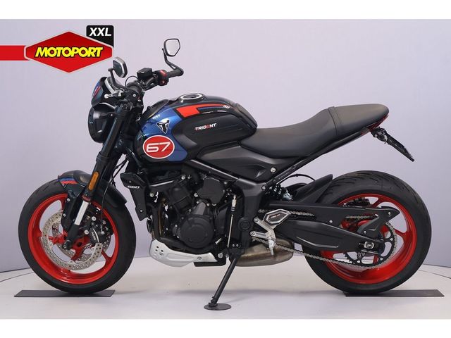 triumph - trident-660