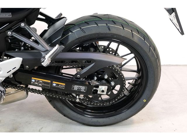 kawasaki - z900rs-black-ball-edition