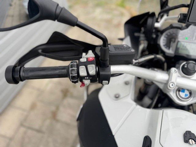 bmw - r-1200-gs-adventure