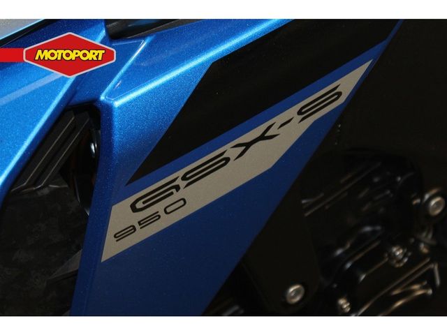 suzuki - gsx-s-950