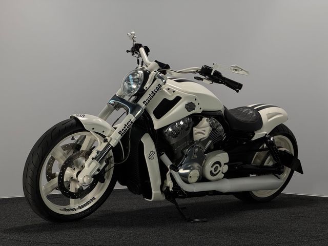harley-davidson - v-rod-muscle-vrscf