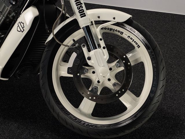 harley-davidson - v-rod-muscle-vrscf