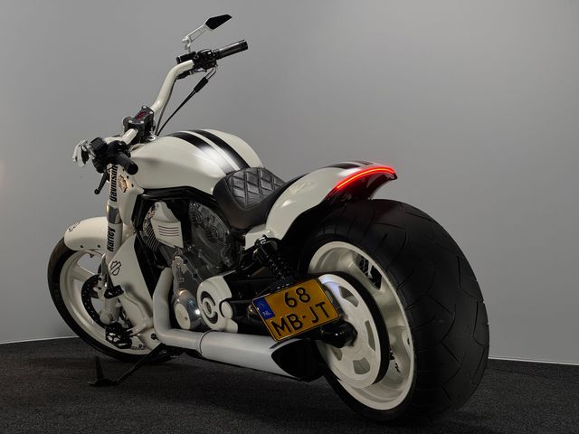 harley-davidson - v-rod-muscle-vrscf