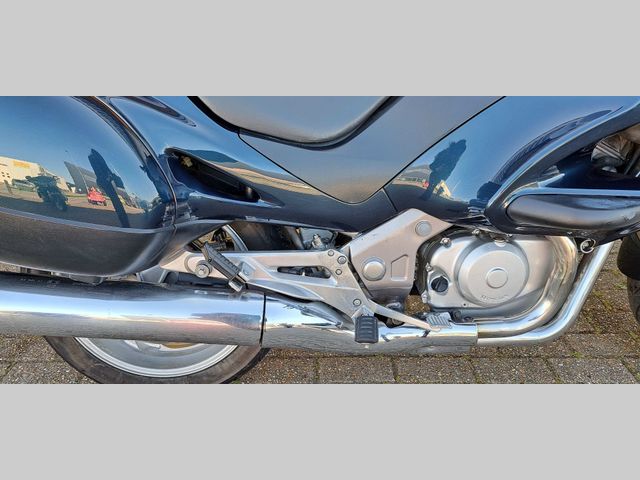 honda - nt-650-v-deauville