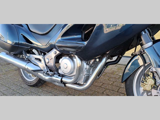 honda - nt-650-v-deauville