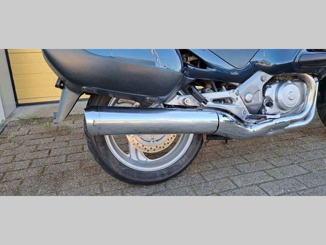 honda - nt-650-v-deauville