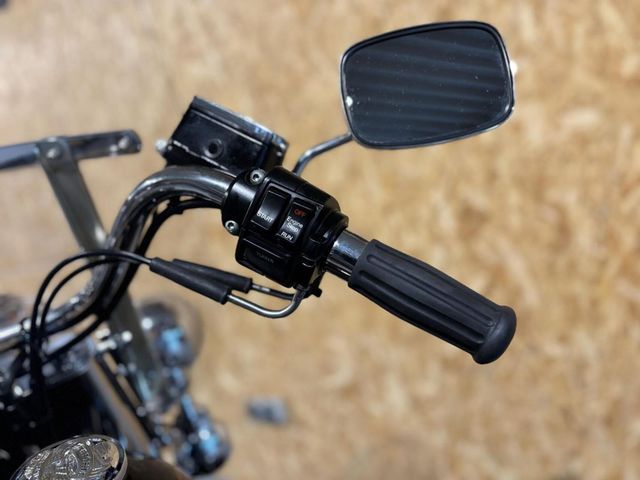 harley-davidson - heritage-softail-classic-flstc