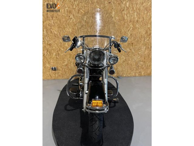 harley-davidson - heritage-softail-classic-flstc