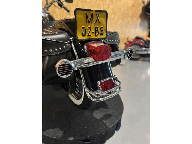 harley-davidson - heritage-softail-classic-flstc