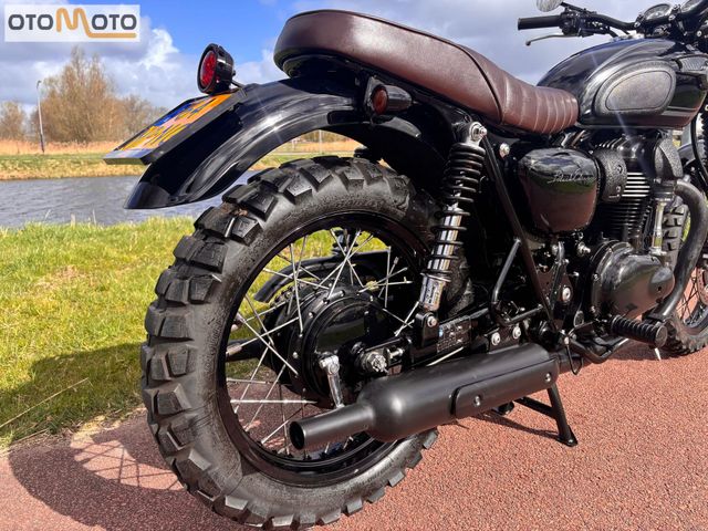 kawasaki - w800-black-edition