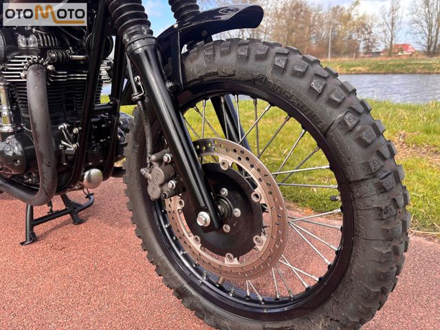 kawasaki - w800-black-edition