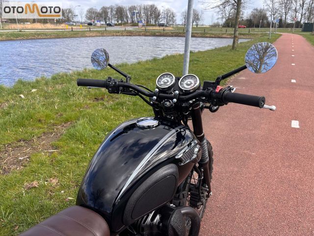 kawasaki - w800-black-edition