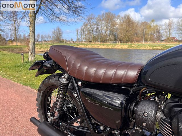 kawasaki - w800-black-edition