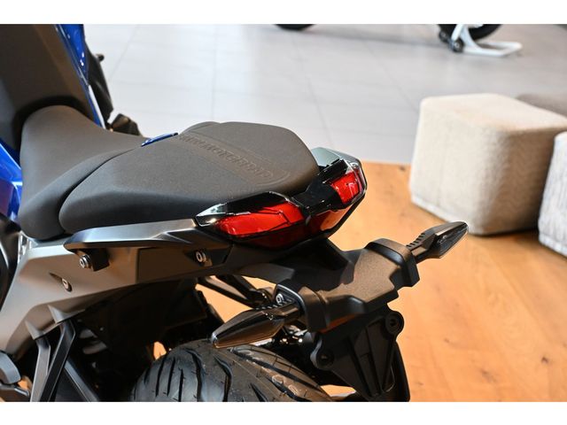 bmw - r-1300-r