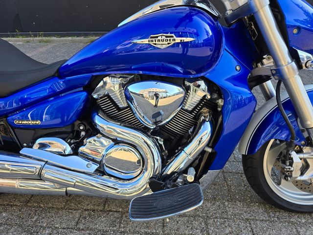 suzuki - m-1800-r-intruder
