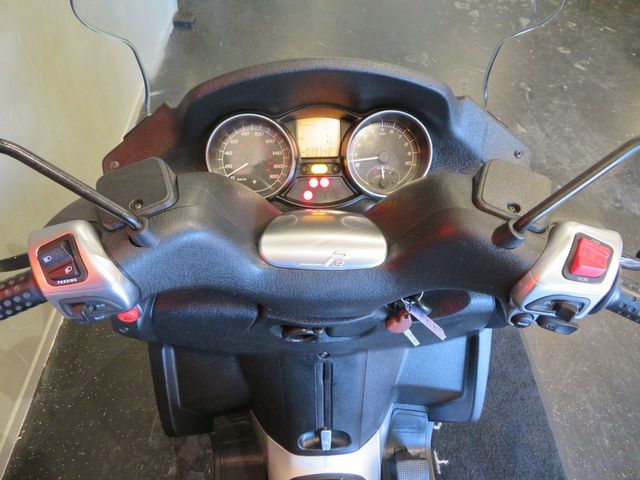 piaggio - mp3-400-lt
