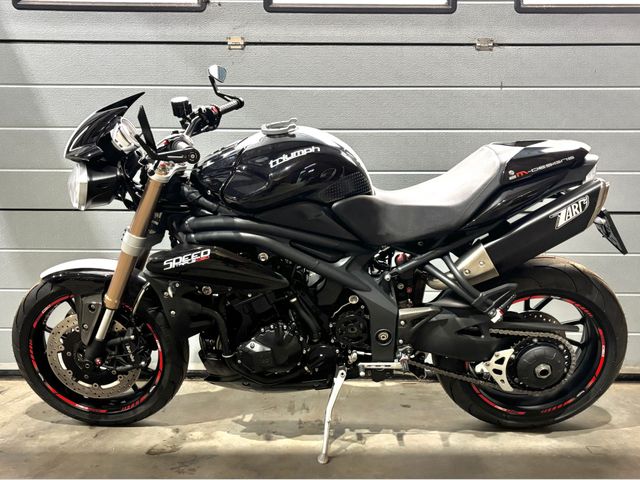 triumph - speed-triple-1050-abs