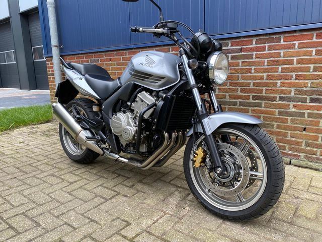 honda - cbf-600-n-abs