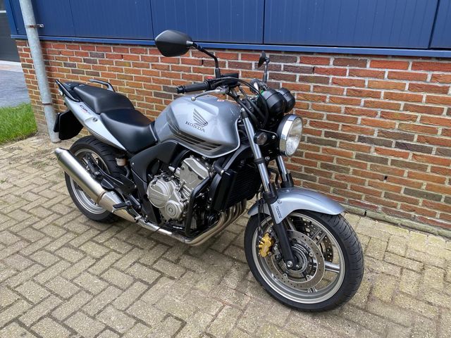 honda - cbf-600-n-abs