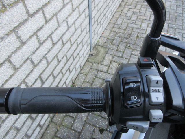 honda - nc-700-x-dct