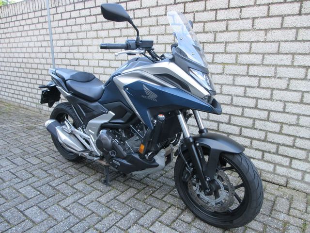 honda - nc-700-x-dct