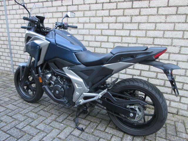 honda - nc-700-x-dct