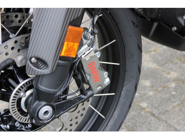 bmw - r-1300-gs-adventure