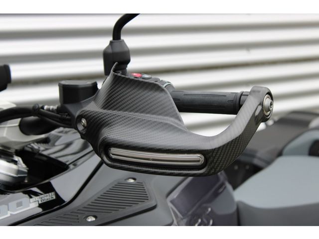 bmw - r-1300-gs-adventure